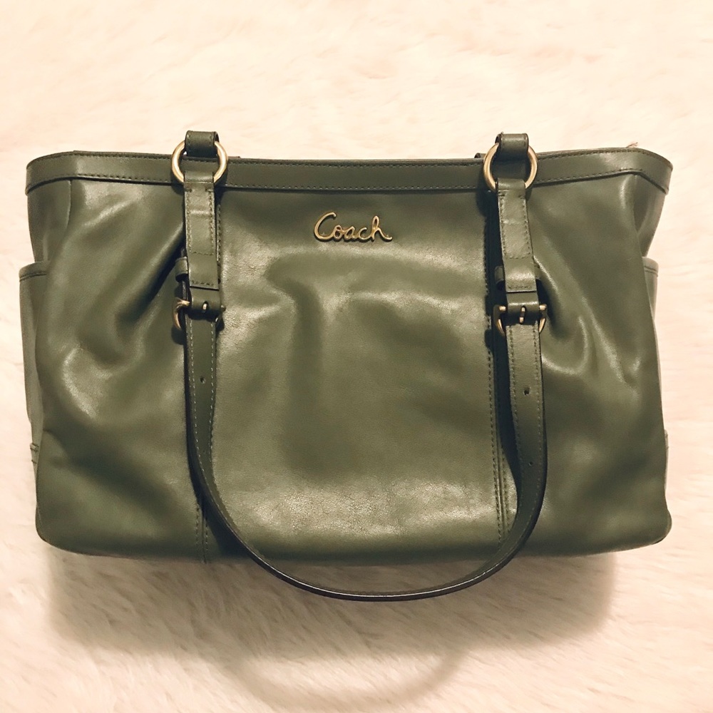 Coach Handbag/Shouler Bag Olive Green